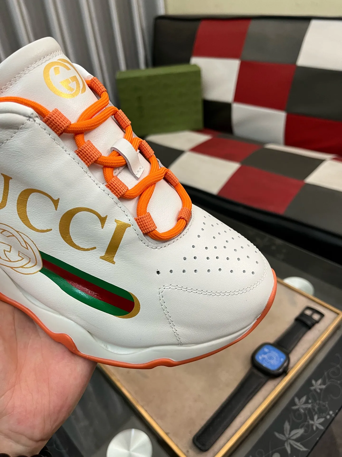 Men's shoes 💰640⌚️⌚️[Gucci] Gucci's latest casual men's shoes, welcome to 1:1 comparison, the most popular Hong Kong counter casual shoes, counter quality, support inspection, high-quality workmanship, the upper is made of Italian imported calfskin, breathable mesh insole original fashion sports outsole, casual fashion, high-end quality, size: 38-442️⃣Colors available